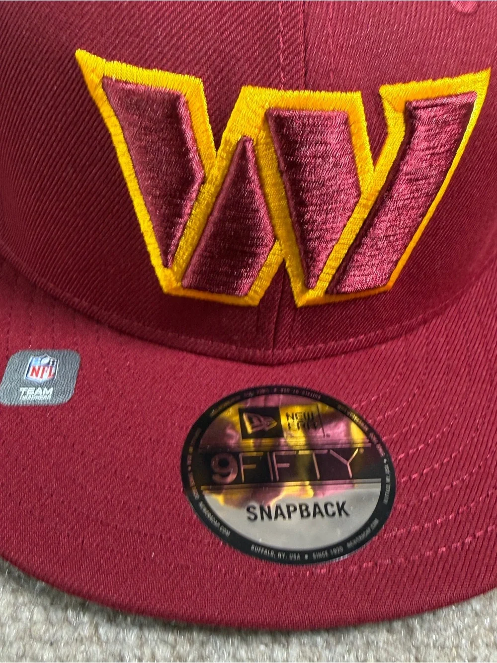New Era Washington Commanders Hat 9FIFTY FlatBill Snapback Blank Basic Essential